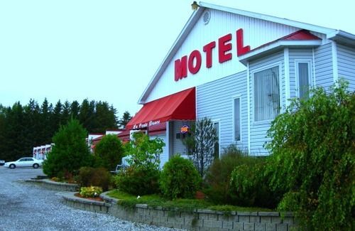 Motel De La Pente Douce 마곡 외부 사진