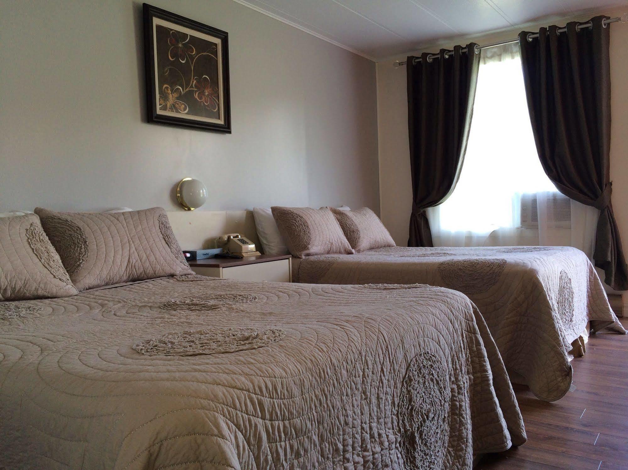 Motel De La Pente Douce 마곡 외부 사진